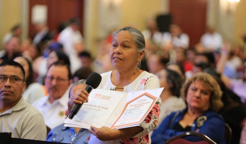 047-2026-reconoce-infonavit-a-americo-villarreal-por-liderazgo-en-construccion-de-viviendas-10-850x500-1