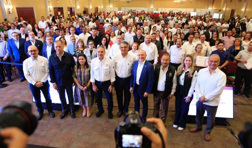 047-2026-reconoce-infonavit-a-americo-villarreal-por-liderazgo-en-construccion-de-viviendas-16-850x500-1