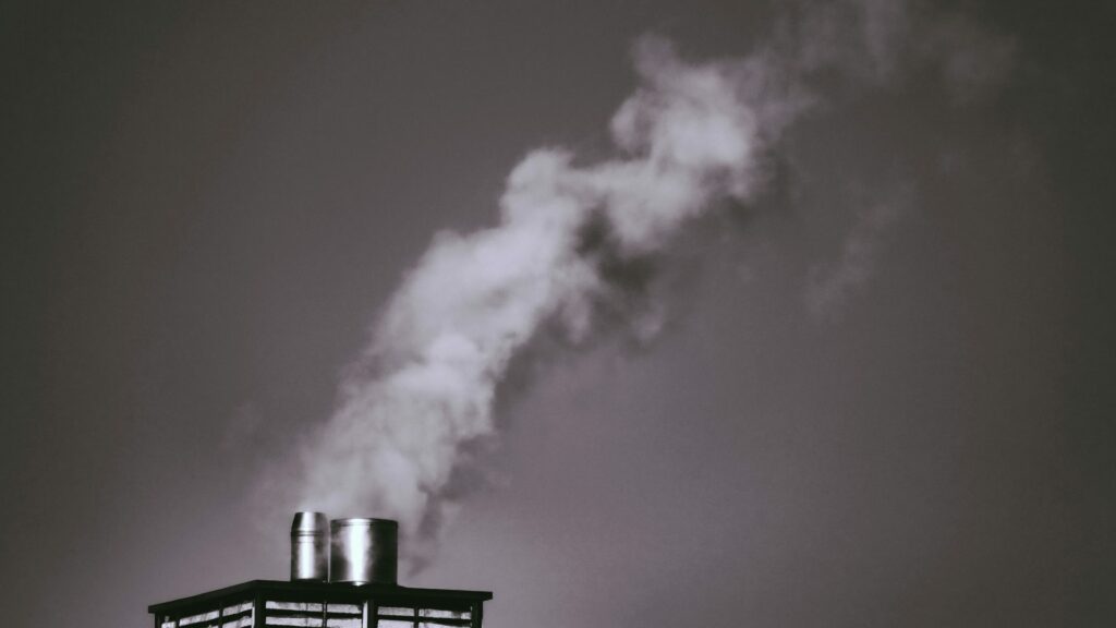 Desregular los gases contaminantes, última medida de Trump que niega el cambio climático - desregular-los-gases-contaminantes-ultima-medida-de-trump-que-niega-el-cambio-climatico-1024x576