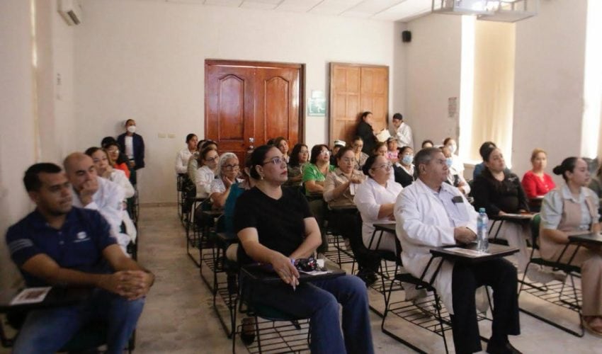 str-028-2026-capacita-stps-a-personal-del-hospital-civil-en-salud-mental-y-prevencion-de-riesgos-psicosociales-7-850x500-1