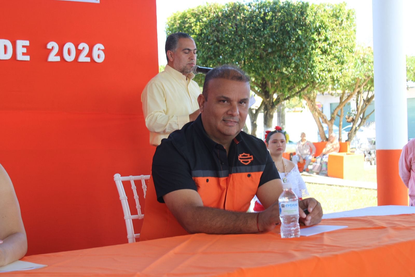 6qxvdh52zrbj7h25exushc6rfa ¿Quién es Jesús Uribe Esquivel?