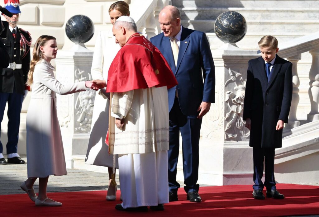 78faaeffe5cf0192e03a8e99f892ec1cce0774a3w-1024x697-1 El papa León XIV llegó al Principado de Mónaco, su primer viaje a Europa - 78faaeffe5cf0192e03a8e99f892ec1cce0774a3w-1024x697