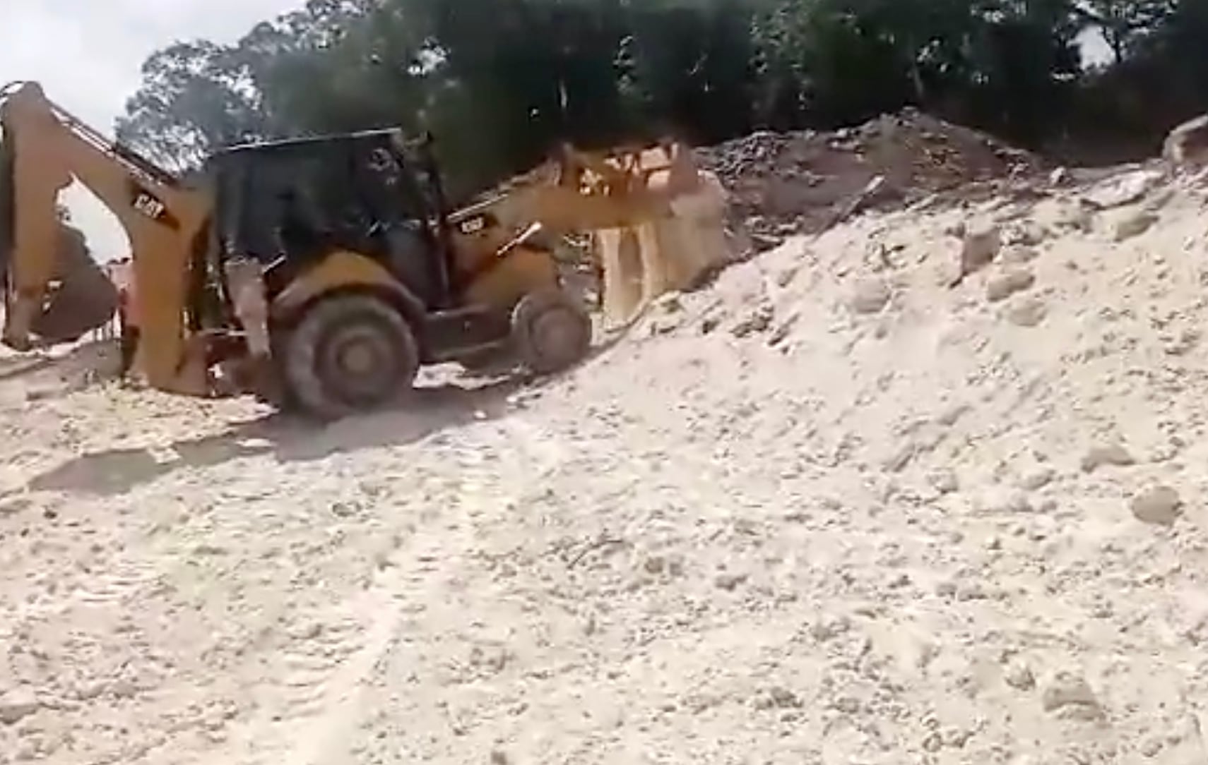 INAH denuncia destrucción de monumentos mayas en obras del Tren Maya