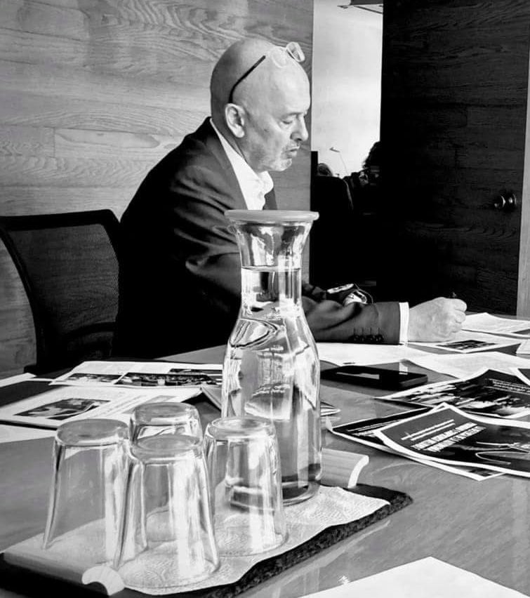 av6vpfe5yjhqrcp5uyeuvzhnly Juan Pablo Becerra-Acosta Molina, quién es