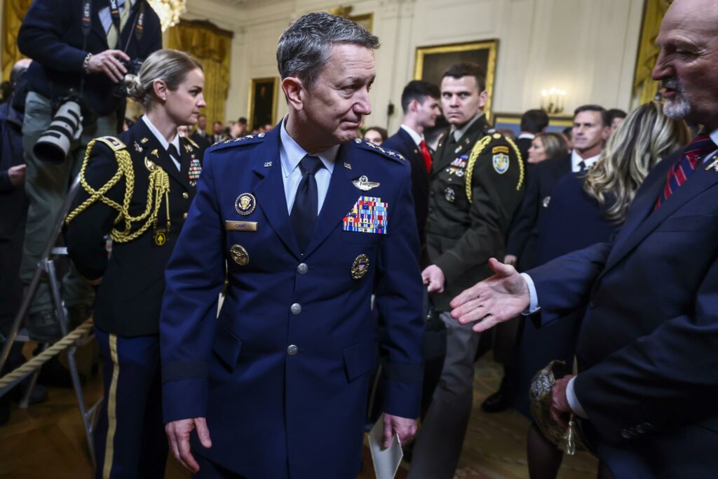 Washington sugiere que la ofensiva contra Irán podría durar hasta ocho semanas - cb9ed3ba08219a4127ffefd081435b3daeeb81d6w-1024x683