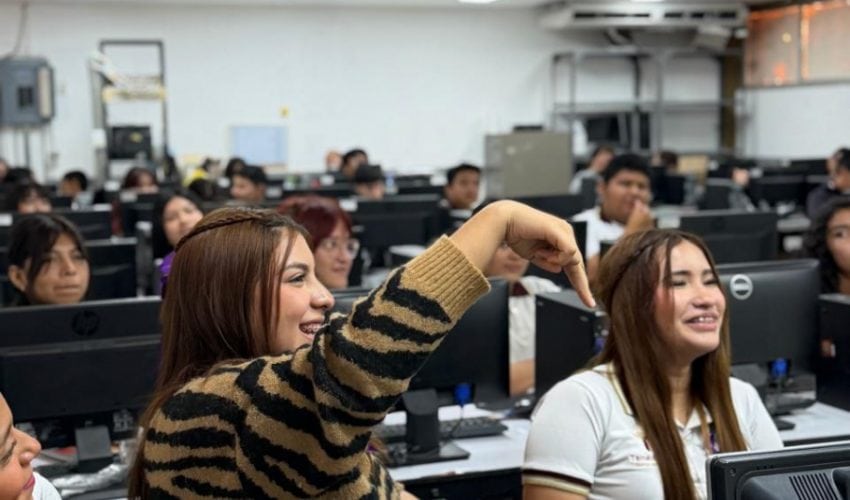 iju-019-2026-promueven-la-inclusion-en-jovenes-de-reynosa-con-taller-de-lengua-de-senas-mexicana-injuve-4-850x500-1