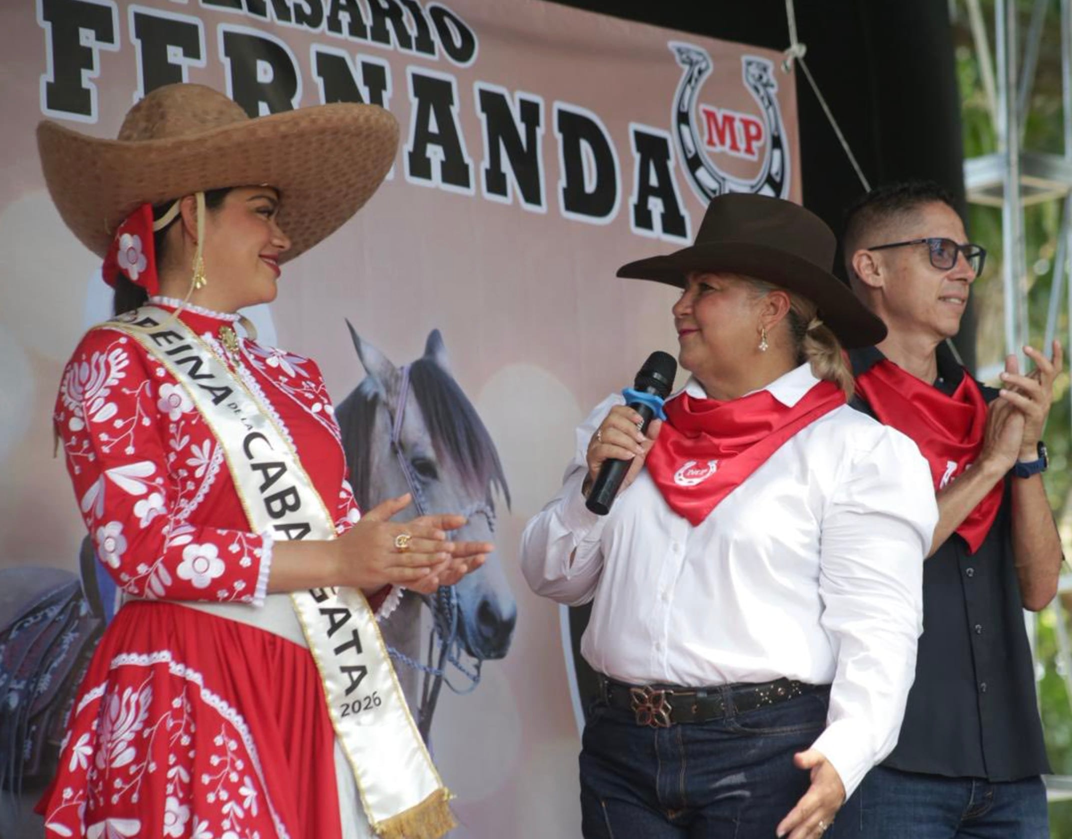 Adriana Lagunes Sánchez es presidenta municipal de Tlalixcoyan, Veracruz, por Morena