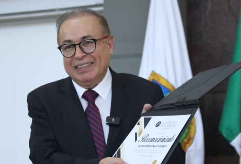 rtn6ptlfjbecxl24tcby5htuz4 Arturo Nahle García