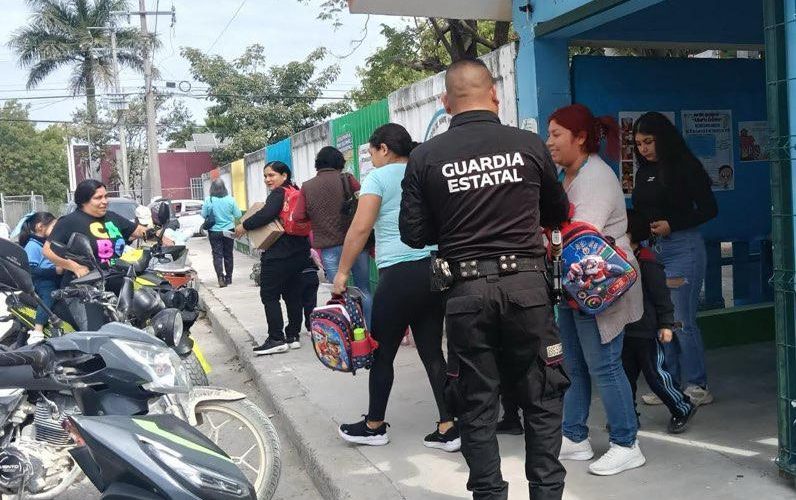 ssp-075-2026-refuerza-guardia-estatal-de-genero-proximidad-con-ninos-y-ninas-en-planteles-de-educacion-basica-8-796x500-1