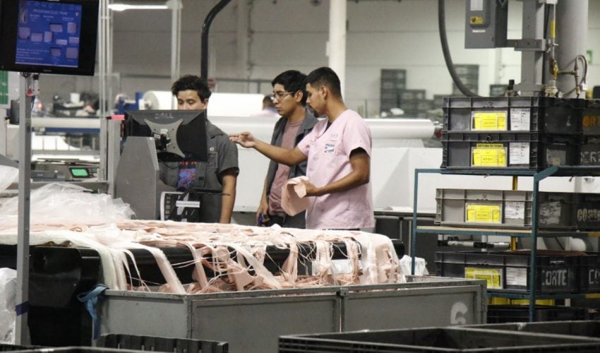 str-044-2026-gobierno-del-estado-y-stps-activan-atencion-inmediata-ante-situacion-laboral-en-empresa-trico-componentes-850x500-1