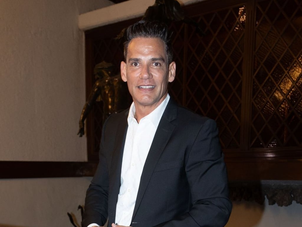 vkspgsub5zex7b4hnkxbqf6jqu Cristián de la Fuente, actor.