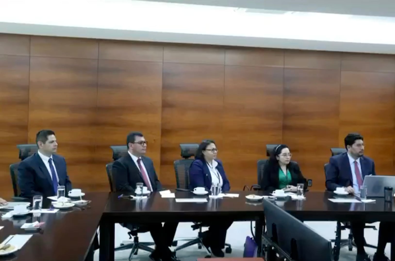 Gabriel Campos Piña en nombramiento con Ernestina Godoy