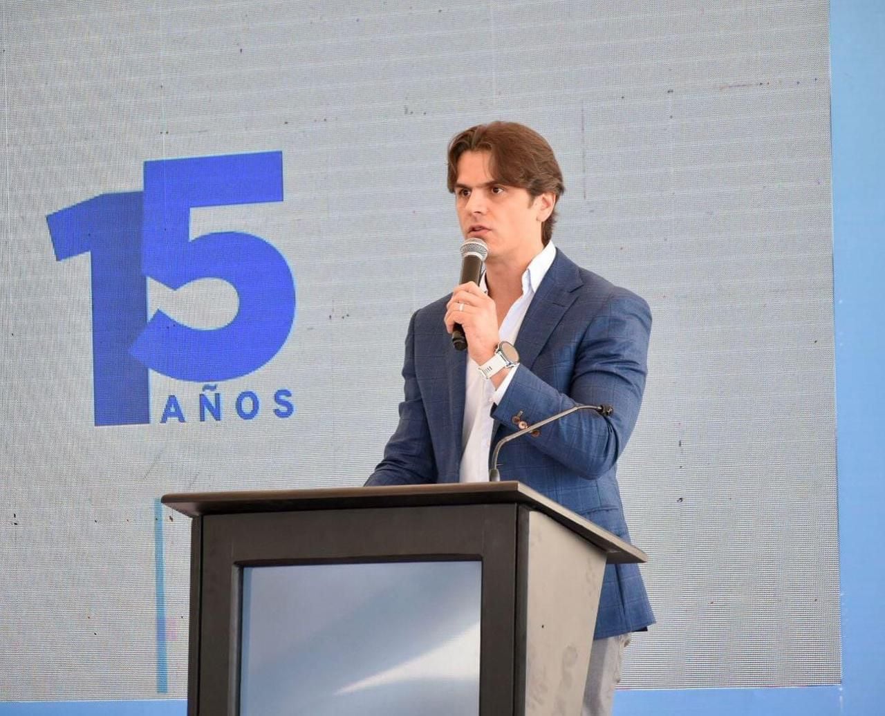 jogjjgx2mngphhwthphf53sb5y Juan Carlos Valladares Eichelmann