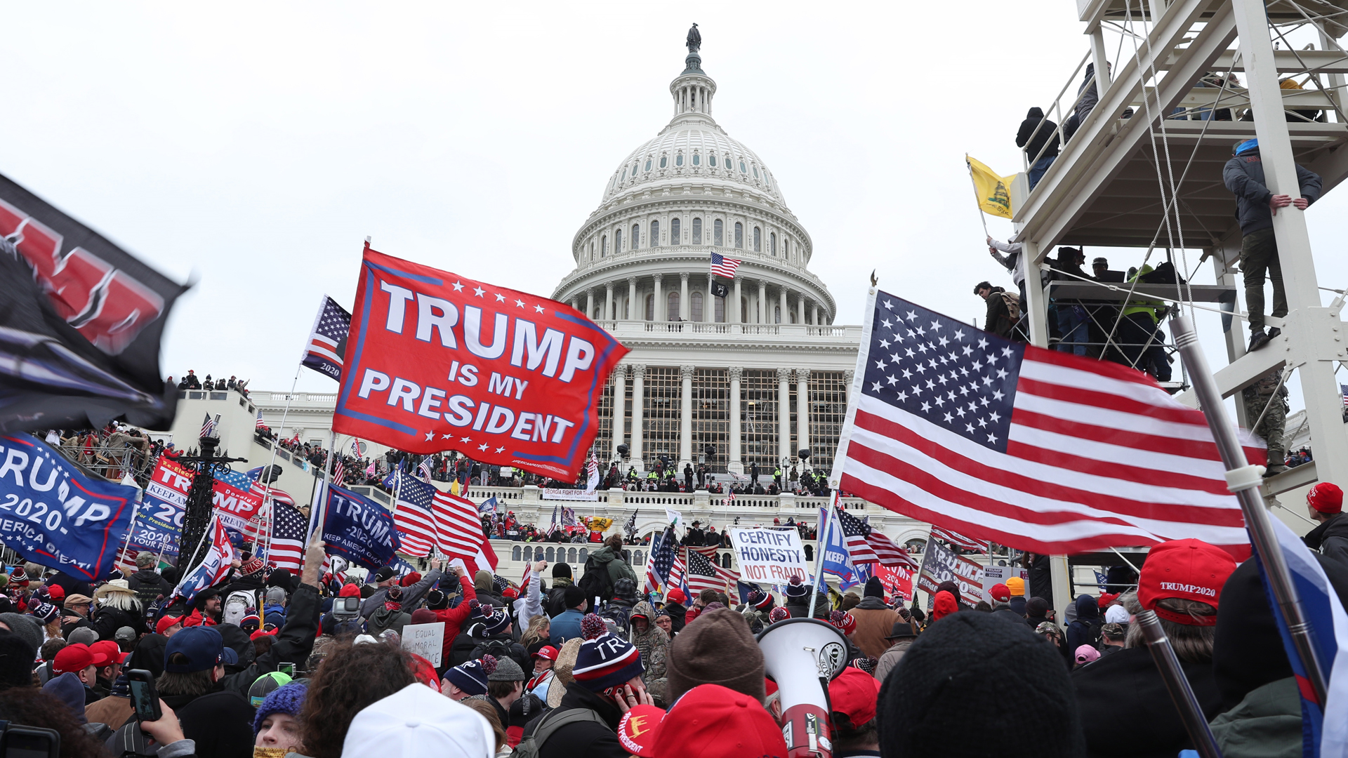 manifestacion-a-favor-de-trump-en-el-capitolio Trump podría enfrentar nueva demanda por el asalto al Capitolio - manifestacion-a-favor-de-trump-en-el-capitolio