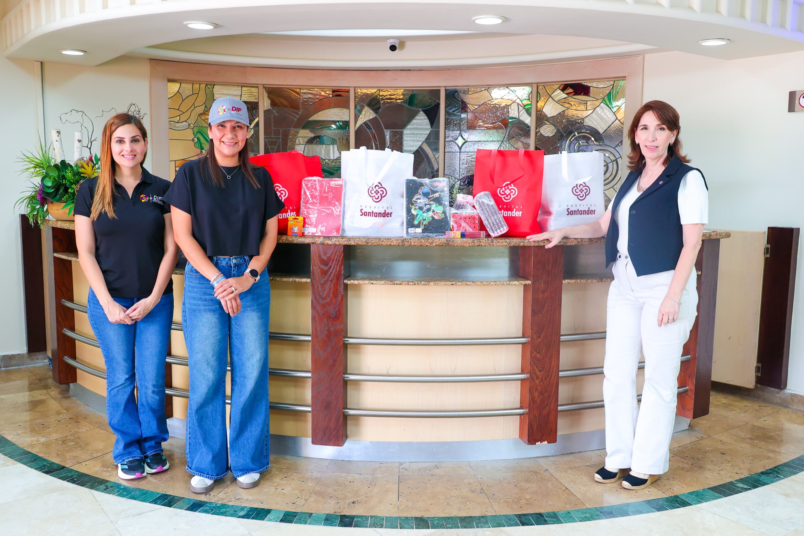 Reconoce DIF-Reynosa apoyo del Hospital Santander y Comapa en campaña “Todos Somos Útiles”