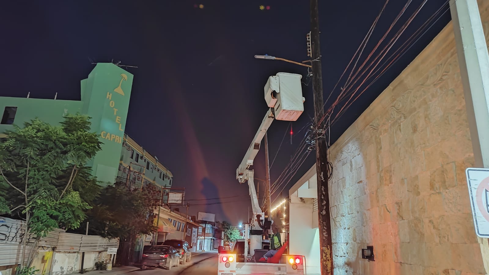 Rehabilitó Municipio alumbrado en colonia 20 de Noviembre y Zona Centro de Reynosa