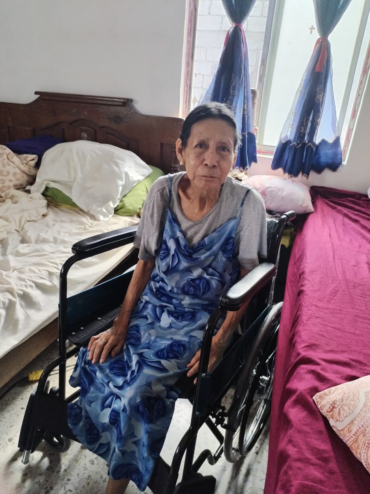 Entrega DIF-Reynosa sillas de ruedas y aparatos funcionales