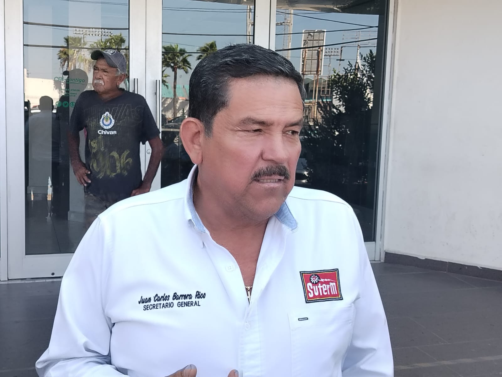 Exigen sindicalizados de CFE contrato colectivo de trabajo