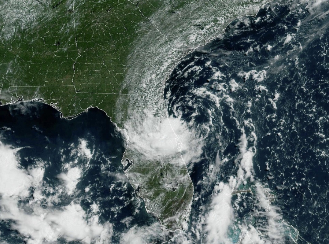 “Tormenta en ascenso: alerta por sistema de tormentas desde Weslaco hacia Reynosa y Río Bravo”