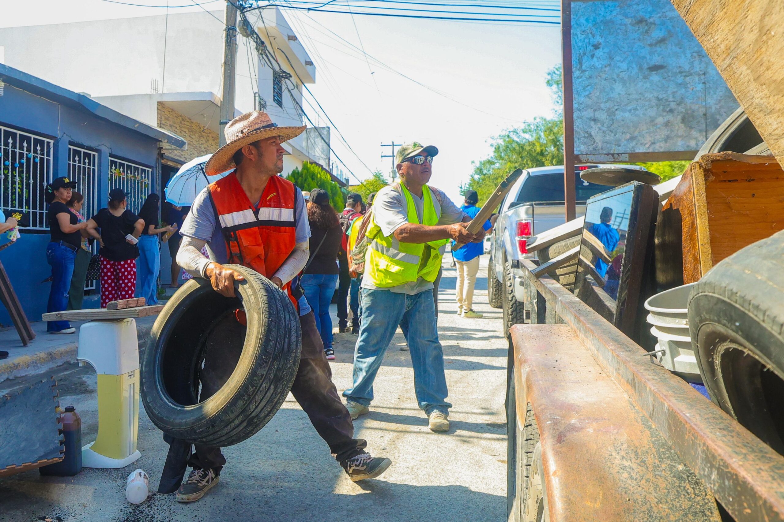 Limpieza y rehabilitación Imparable del Gobierno de Reynosa en Jarachina Sur