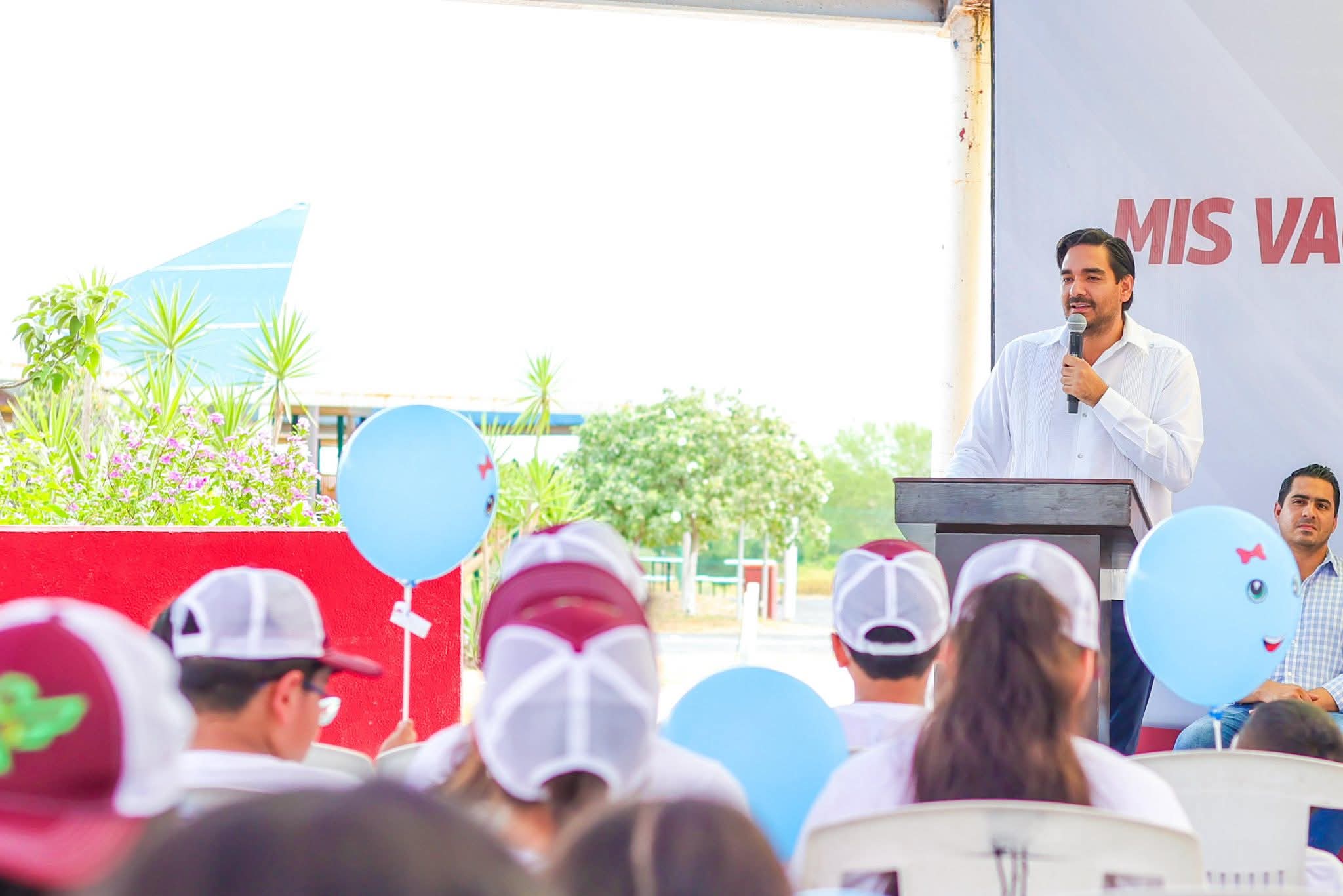 Impulsa Carlos Peña Ortiz conciencia ambiental infantil con “Mis Vacaciones en la Biblioteca”