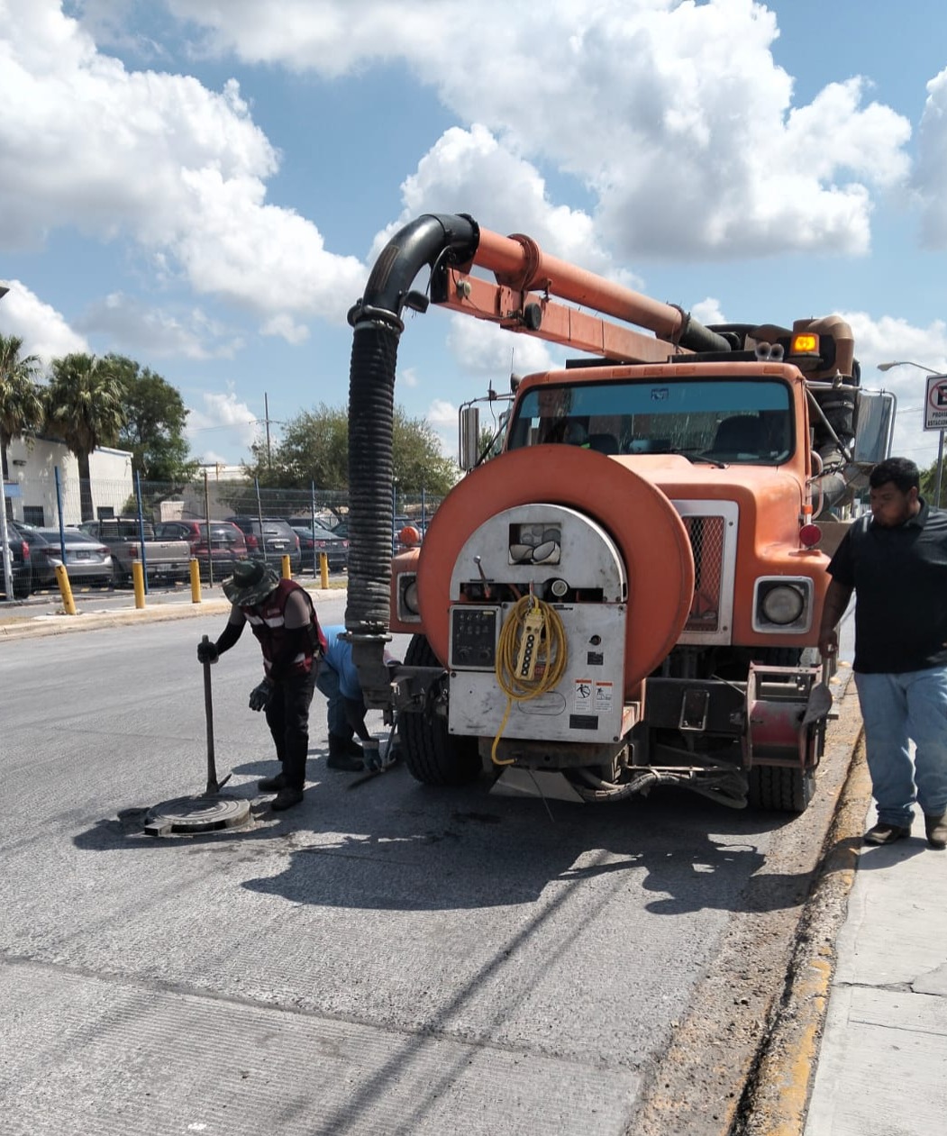 Realizó COMAPA sondeo de drenaje en el Parque Industrial Reynosa
