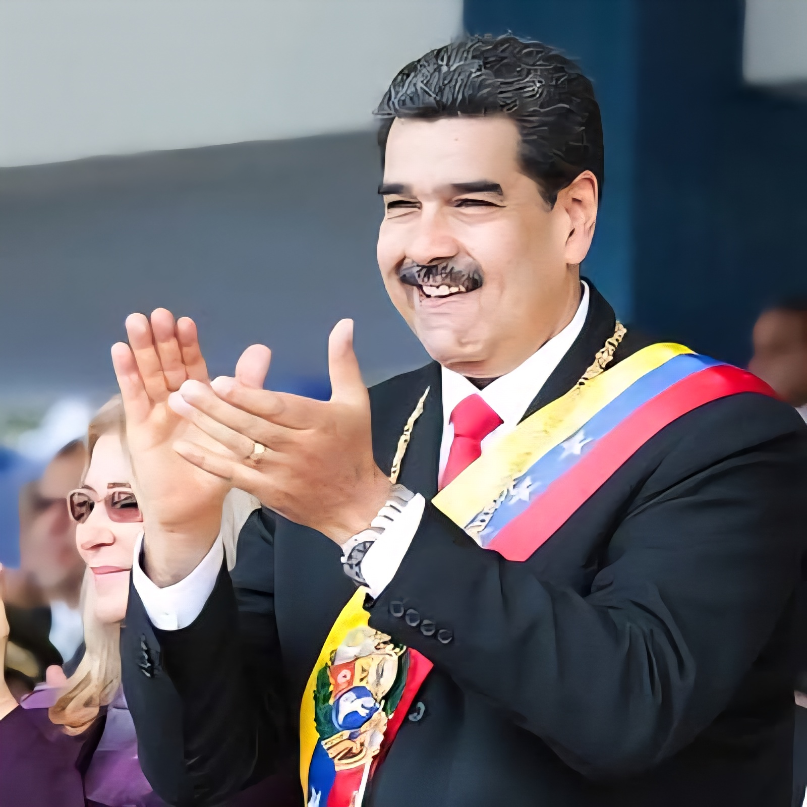 Estados Unidos incauta 700 mdd a Maduro y eleva la recompensa a 50 mdd por su arresto