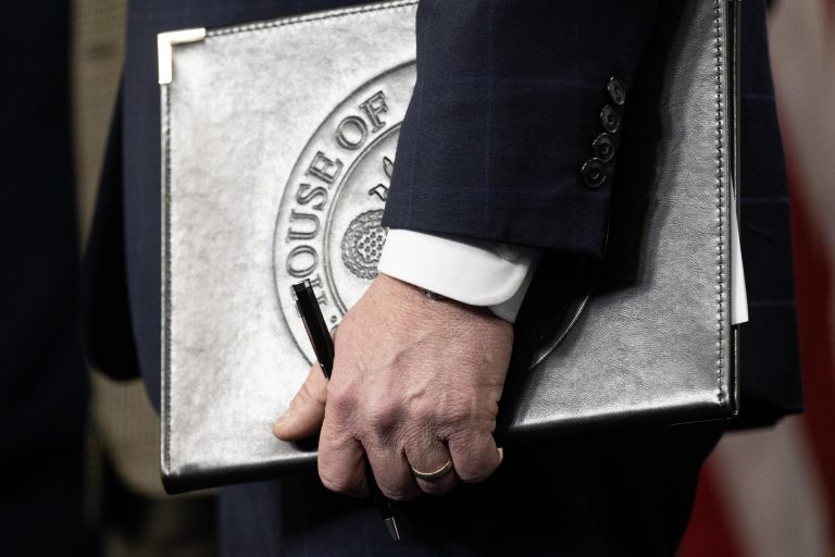 18e0af674b806b5f9b3f23c0c0afb0fea97bc5c3w