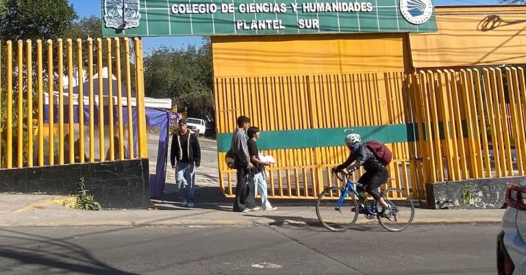 5yxjmuwuqfaa3insq3pbfy5qui