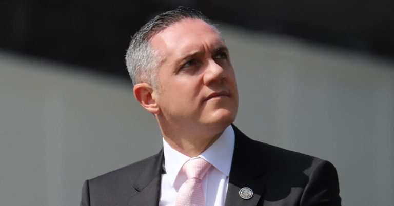 gibvf3esivhwded2za33amrqzi