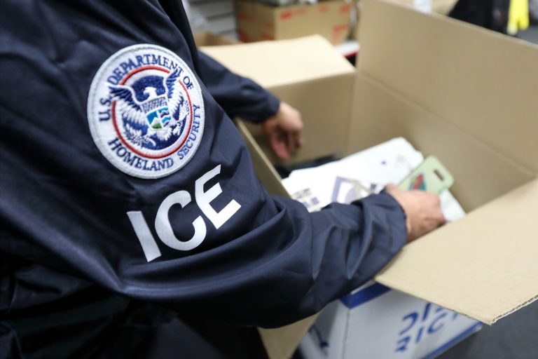 ice-detenciones-migrantes-deportaciones-eeuu-6
