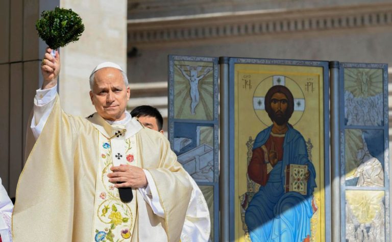 papa-leon-xiv-en-su-primer-domingo-de-resurreccion